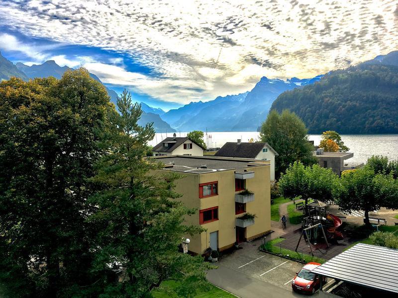 Ferienwohnung mit Seesicht Brunnen Exterior foto